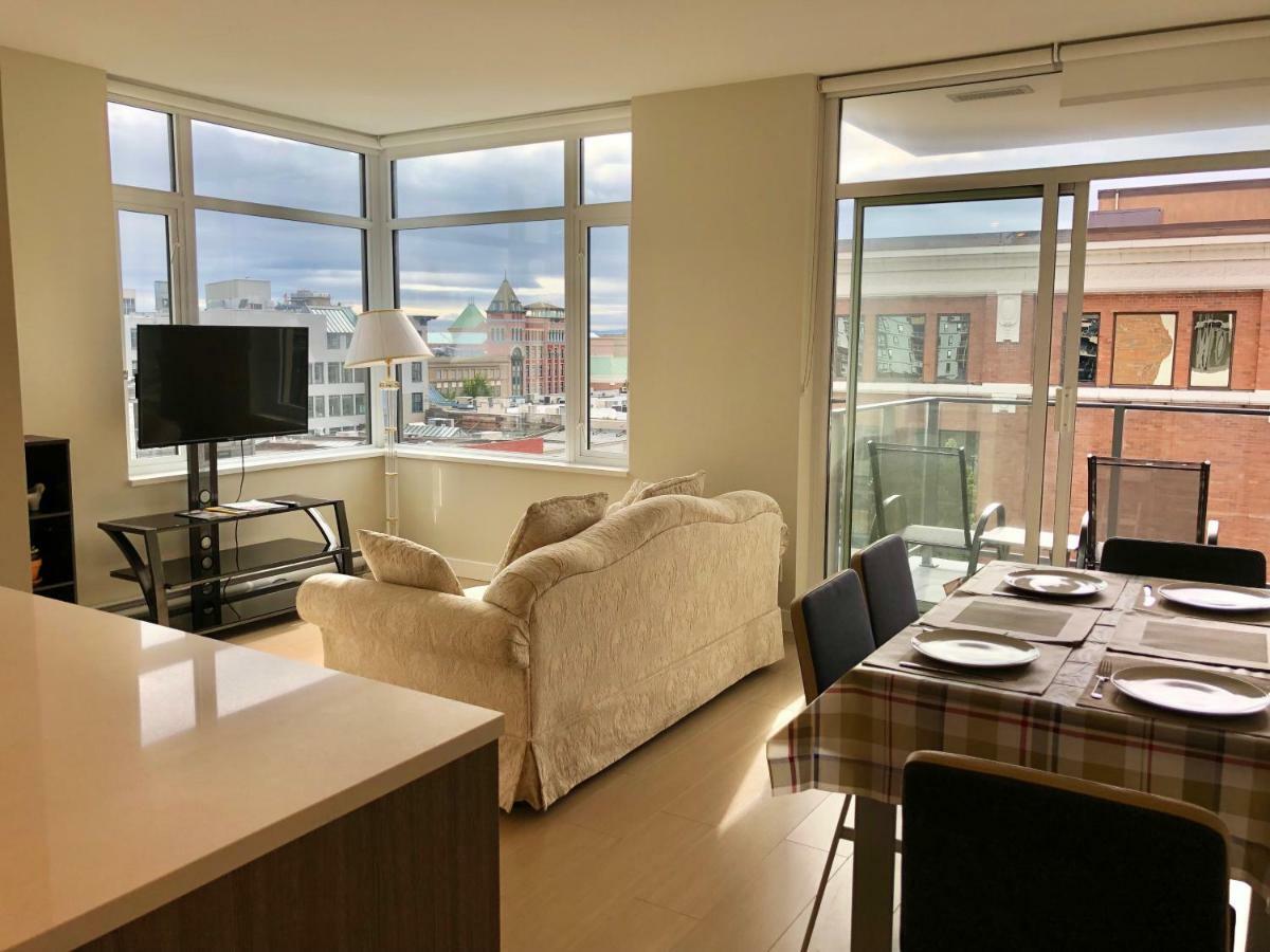 Downtown 2 Beds/2bath With Huge Patio& Parking!